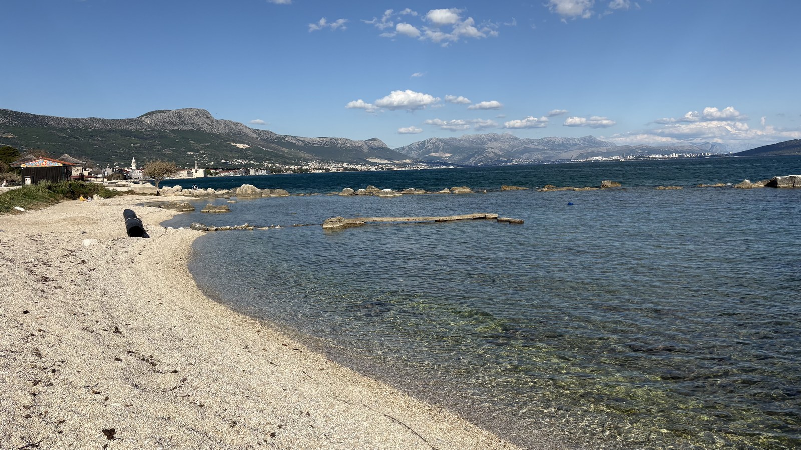 Bucht bei Kaštel Stari mit Blick auf Split